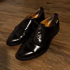 Calvin Klein Oxford Flats Womens Leather Maroon ( Women’s 8.5)